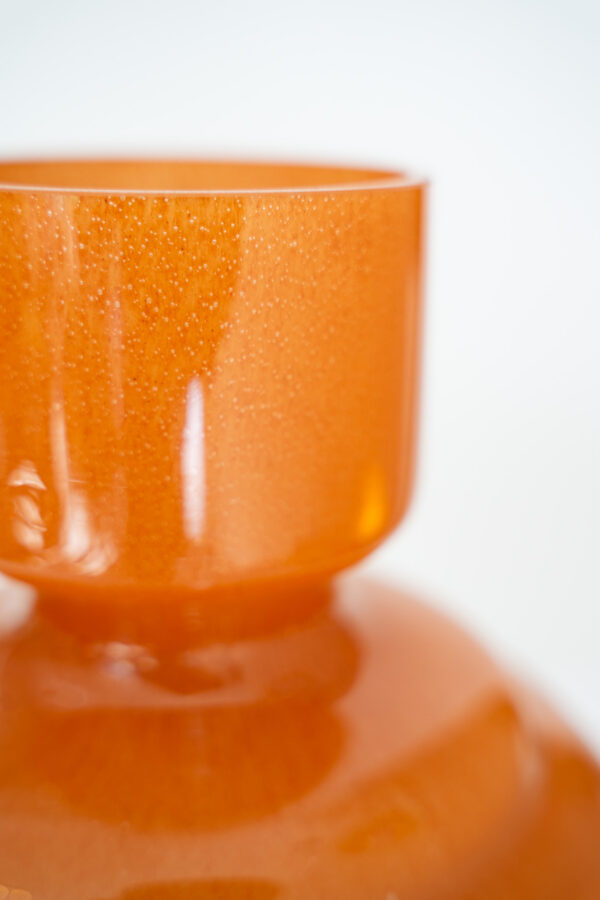Vazen - Vaas oranje met ribbels